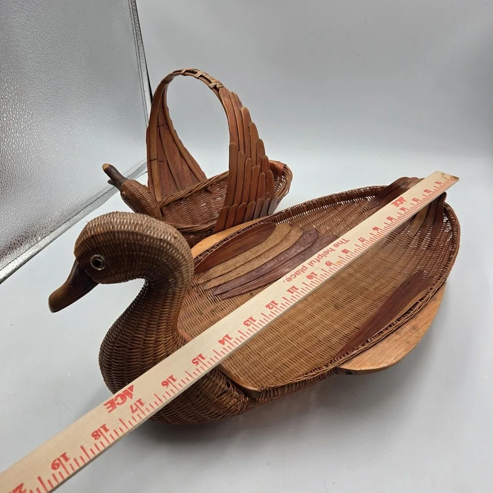 Vtg Goose Duck Baskets Bamboo Rattan Wicker With Handle Cottagecore Boho EUC